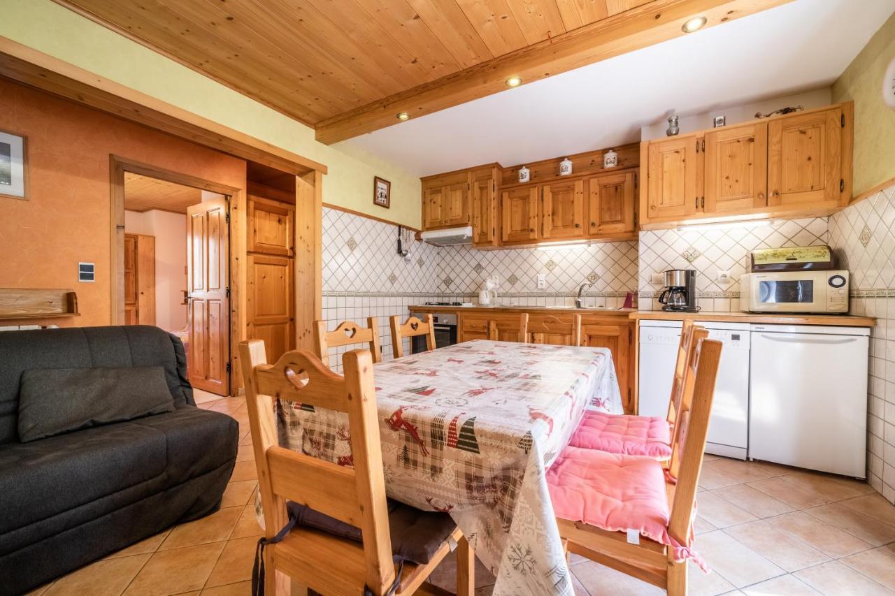 Apartment Chenives 2 -