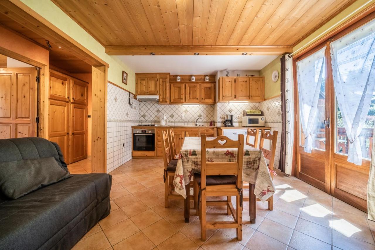 Apartment Chenives 2 -